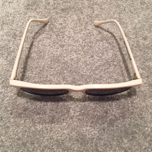 Vintage 1980’s Sunglasses - Picture 11 of 16